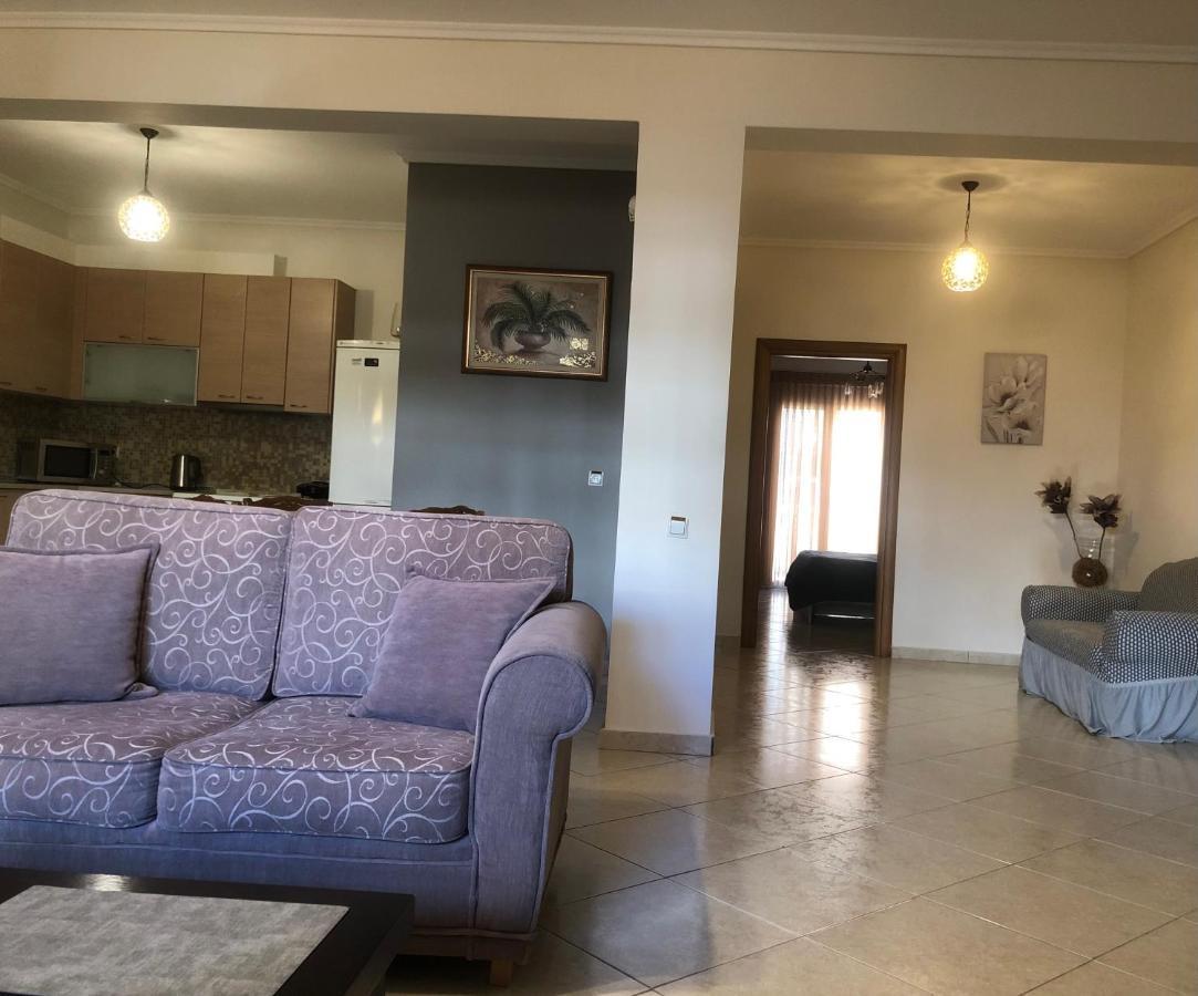 Vesta Apartment เทสซาโลนิกิ ภายนอก รูปภาพ